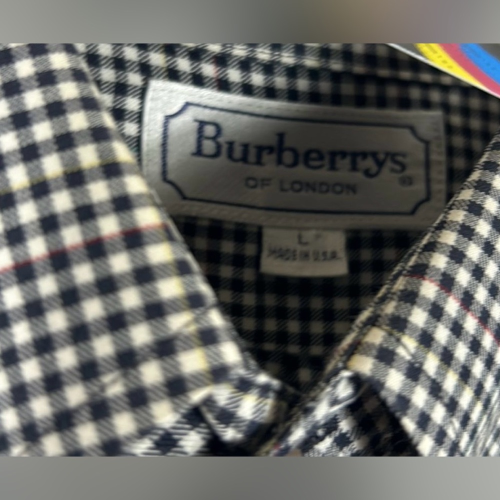 Burberrys of London Vintage (pre-1999) Men’s Plaid Dress Shirt. Size Large. - Picture 2 of 4